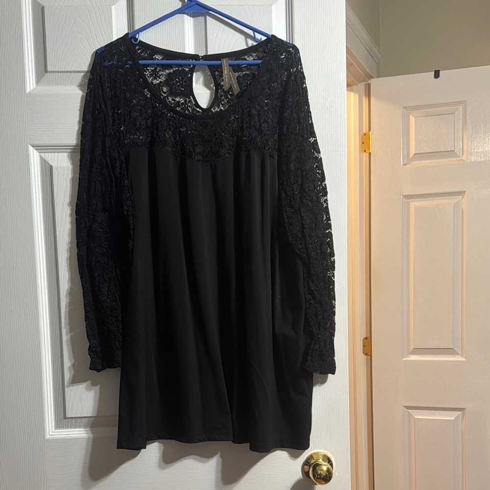 Elegant Black Lace Blouse